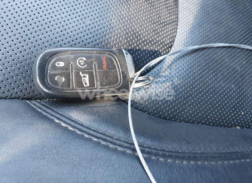 Photo 10 of 2019 Jeep Cherokee LIMITED 4X4 (VIN 1C4PJMDX2KD417030)