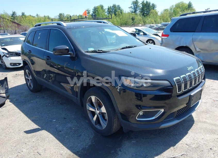 Photo 13 of 2019 Jeep Cherokee LIMITED 4X4 (VIN 1C4PJMDX2KD417030)