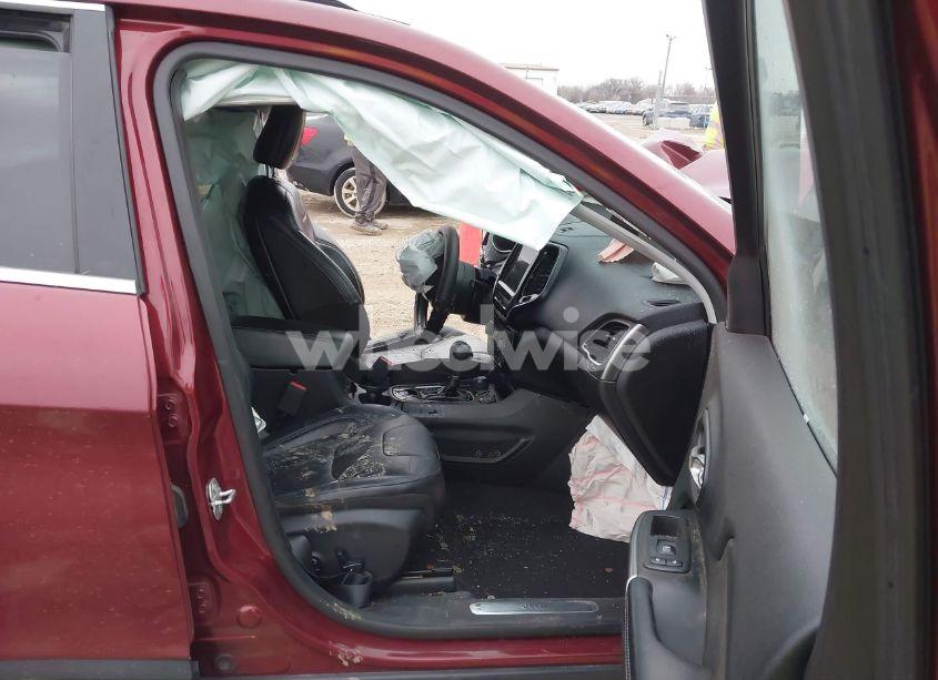 Photo 5 of 2019 Jeep Cherokee LIMITED 4X4 (VIN 1C4PJMDX2KD423359)