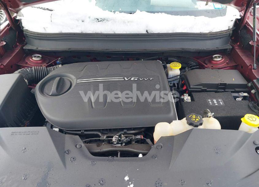 Photo 10 of 2019 Jeep Cherokee LIMITED 4X4 (VIN 1C4PJMDX2KD431106)