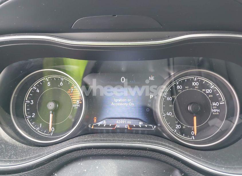 Photo 7 of 2019 Jeep Cherokee LIMITED 4X4 (VIN 1C4PJMDX2KD431106)