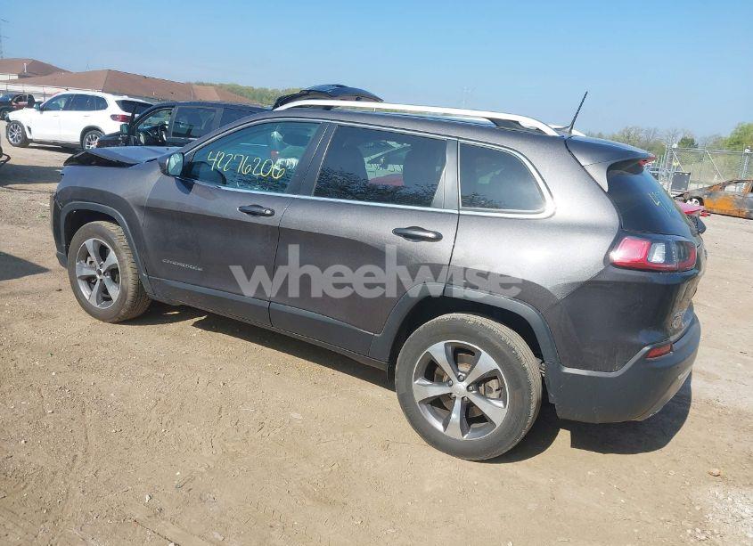 Photo 3 of 2019 Jeep Cherokee LIMITED 4X4 (VIN 1C4PJMDX2KD463523)