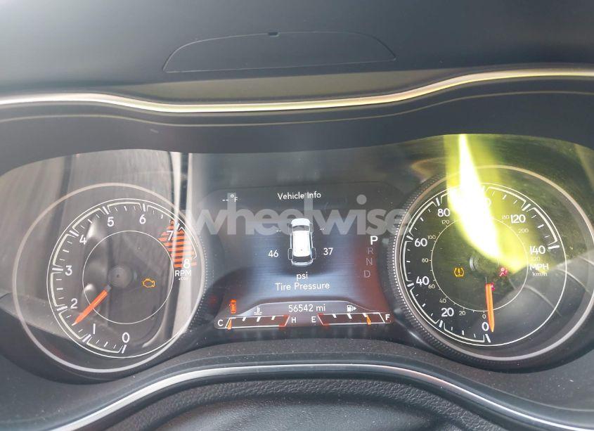 Photo 7 of 2019 Jeep Cherokee LIMITED 4X4 (VIN 1C4PJMDX2KD463523)