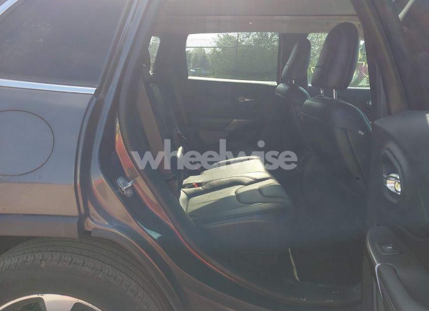 Photo 8 of 2019 Jeep Cherokee LIMITED 4X4 (VIN 1C4PJMDX2KD463523)