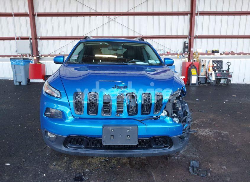 Photo 12 of 2018 Jeep Cherokee LIMITED 4X4 (VIN 1C4PJMDX3JD575794)