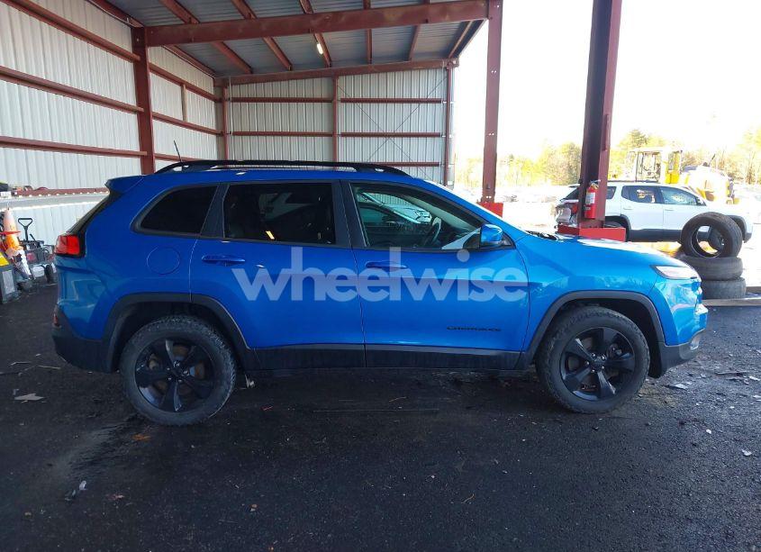 Photo 13 of 2018 Jeep Cherokee LIMITED 4X4 (VIN 1C4PJMDX3JD575794)