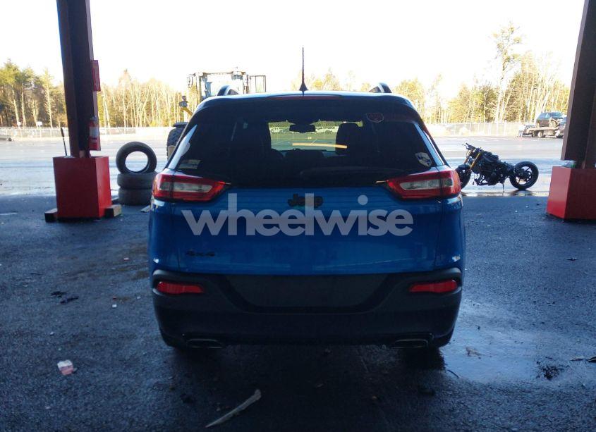 Photo 16 of 2018 Jeep Cherokee LIMITED 4X4 (VIN 1C4PJMDX3JD575794)