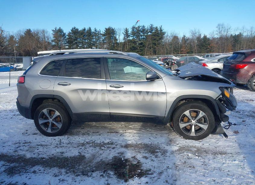 Photo 13 of 2019 Jeep Cherokee LIMITED 4X4 (VIN 1C4PJMDX3KD342810)