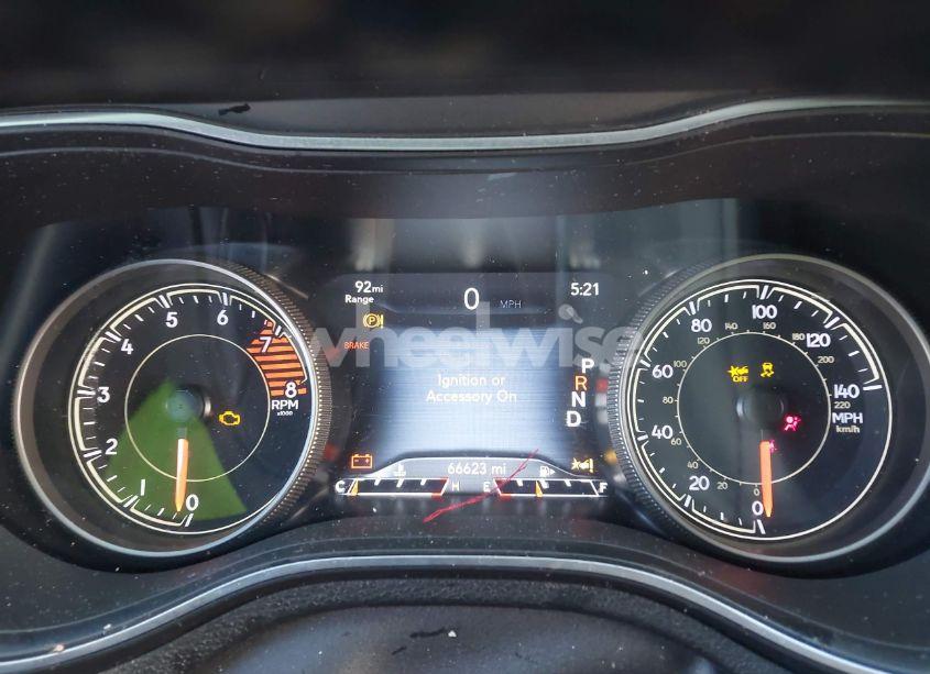 Photo 7 of 2019 Jeep Cherokee LIMITED 4X4 (VIN 1C4PJMDX3KD342810)