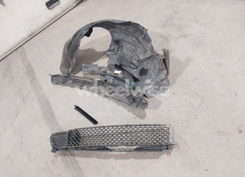 Photo 12 of 2019 Jeep Cherokee LIMITED 4X4 (VIN 1C4PJMDX3KD352981)