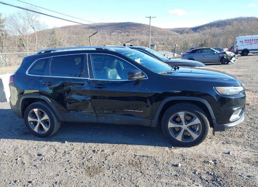 Photo 13 of 2019 Jeep Cherokee LIMITED 4X4 (VIN 1C4PJMDX3KD360126)