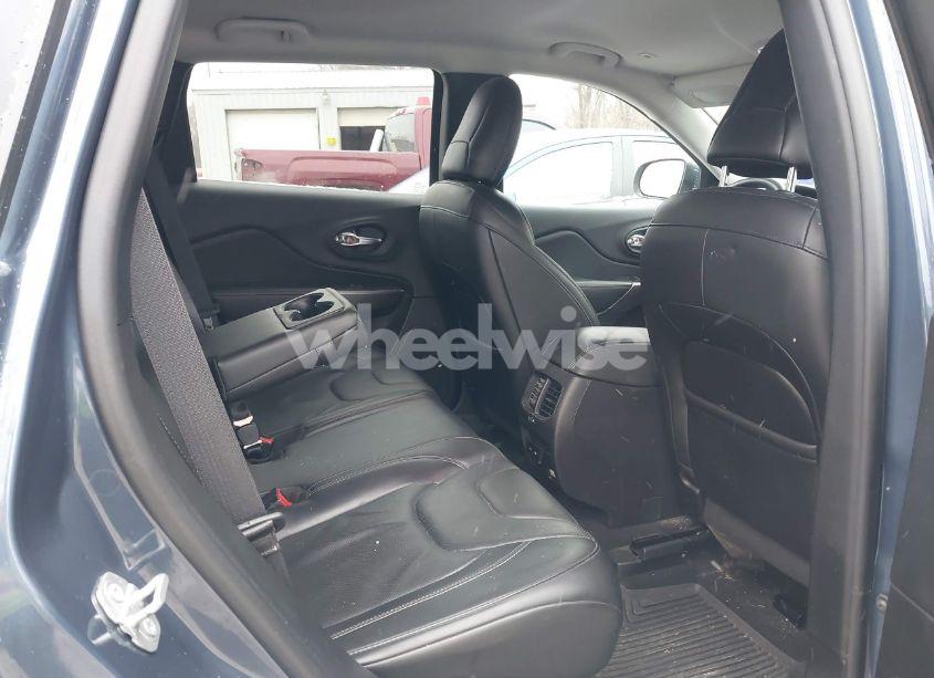 Photo 8 of 2019 Jeep Cherokee LIMITED 4X4 (VIN 1C4PJMDX3KD400088)