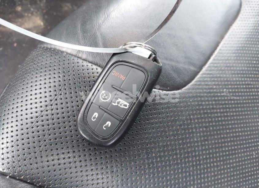 Photo 11 of 2019 Jeep Cherokee LIMITED 4X4 (VIN 1C4PJMDX3KD423614)