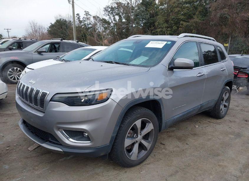 Photo 2 of 2019 Jeep Cherokee LIMITED 4X4 (VIN 1C4PJMDX3KD423614)