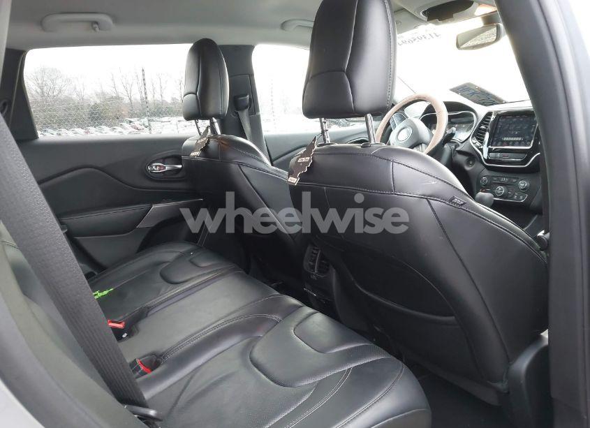 Photo 8 of 2019 Jeep Cherokee LIMITED 4X4 (VIN 1C4PJMDX3KD423614)