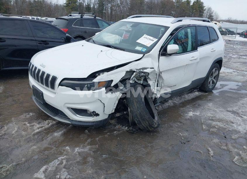 Photo 2 of 2019 Jeep Cherokee LIMITED 4X4 (VIN 1C4PJMDX3KD441353)