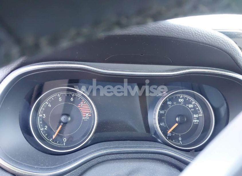 Photo 7 of 2020 Jeep Cherokee LIMITED 4X4 (VIN 1C4PJMDX3LD562451)