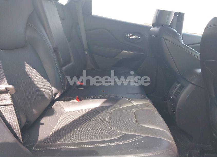 Photo 8 of 2020 Jeep Cherokee LIMITED 4X4 (VIN 1C4PJMDX3LD605220)