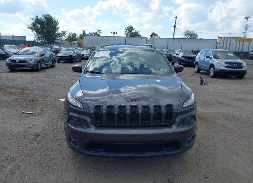 Photo 12 of 2018 Jeep Cherokee LIMITED 4X4 (VIN 1C4PJMDX4JD532517)