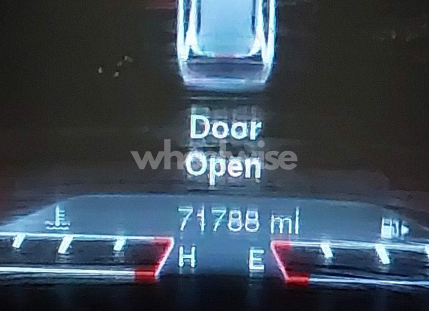 Photo 15 of 2018 Jeep Cherokee LIMITED (VIN 1C4PJMDX4JD593043)