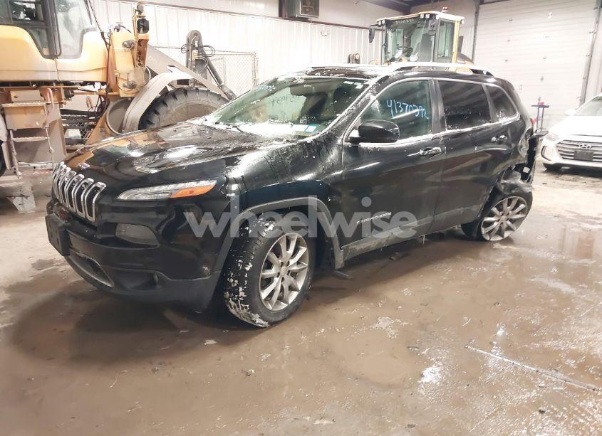 Photo 2 of 2018 Jeep Cherokee LIMITED (VIN 1C4PJMDX4JD593043)