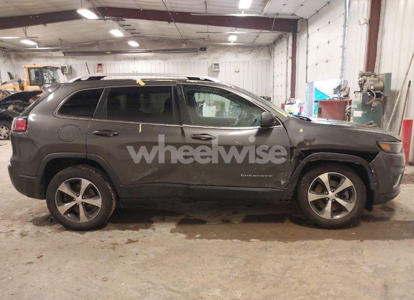 Photo 13 of 2019 Jeep Cherokee LIMITED (VIN 1C4PJMDX4KD133303)