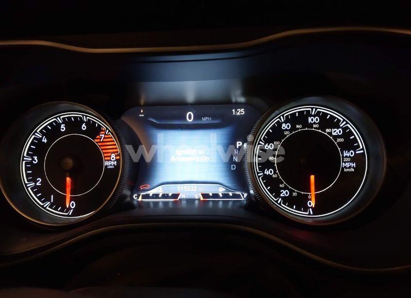 Photo 7 of 2019 Jeep Cherokee LIMITED (VIN 1C4PJMDX4KD133303)