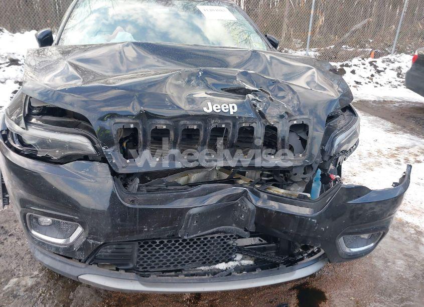 Photo 6 of 2019 Jeep Cherokee LIMITED 4X4 (VIN 1C4PJMDX4KD303952)