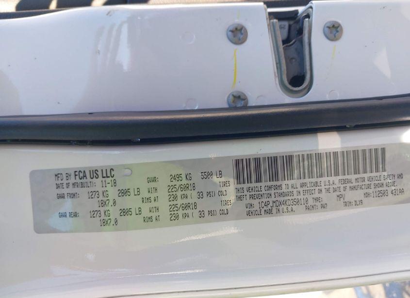 Photo 9 of 2019 Jeep Cherokee LIMITED 4X4 (VIN 1C4PJMDX4KD350110)