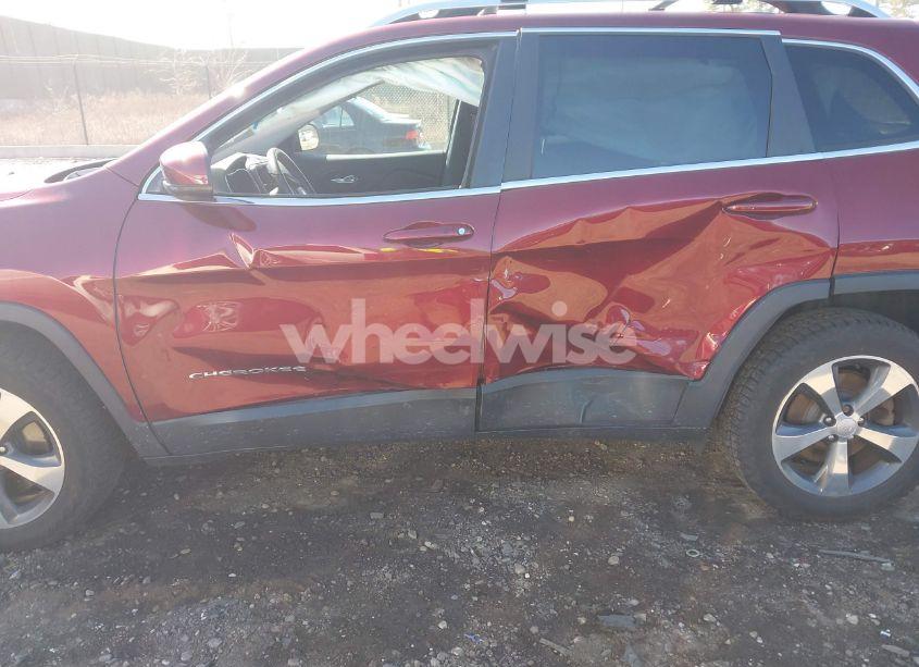 Photo 6 of 2019 Jeep Cherokee LIMITED 4X4 (VIN 1C4PJMDX4KD446514)