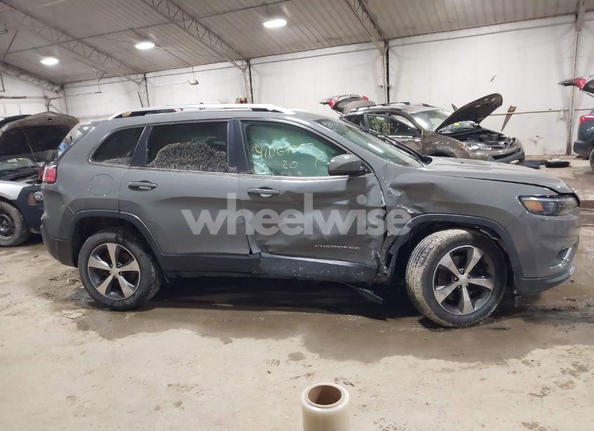 Photo 13 of 2020 Jeep Cherokee LIMITED 4X4 (VIN 1C4PJMDX4LD527532)