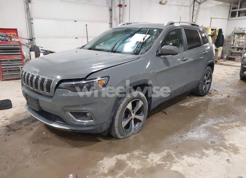 Photo 2 of 2020 Jeep Cherokee LIMITED 4X4 (VIN 1C4PJMDX4LD527532)