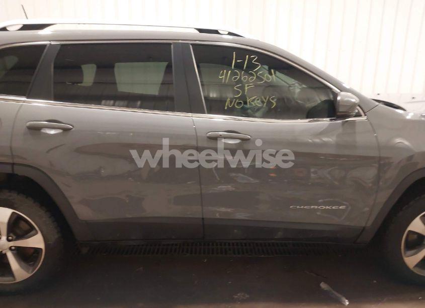 Photo 13 of 2020 Jeep Cherokee LIMITED 4X4 (VIN 1C4PJMDX4LD614072)