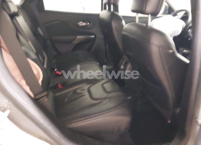 Photo 8 of 2020 Jeep Cherokee LIMITED 4X4 (VIN 1C4PJMDX4LD614072)