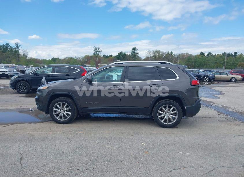 Photo 14 of 2018 Jeep Cherokee LIMITED 4X4 (VIN 1C4PJMDX5JD547334)