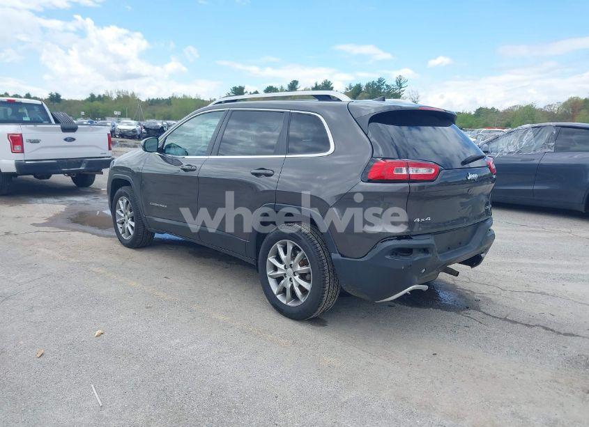 Photo 3 of 2018 Jeep Cherokee LIMITED 4X4 (VIN 1C4PJMDX5JD547334)