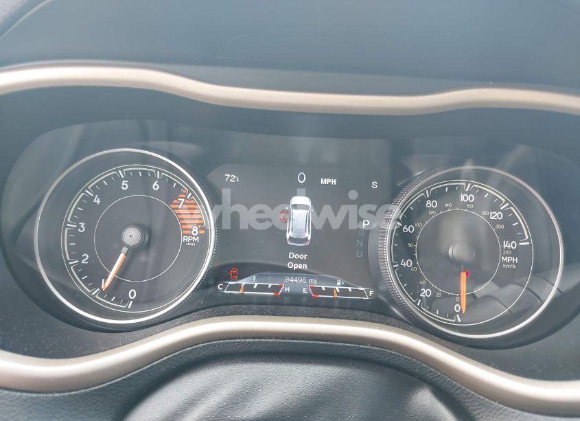 Photo 7 of 2018 Jeep Cherokee LIMITED 4X4 (VIN 1C4PJMDX5JD547334)