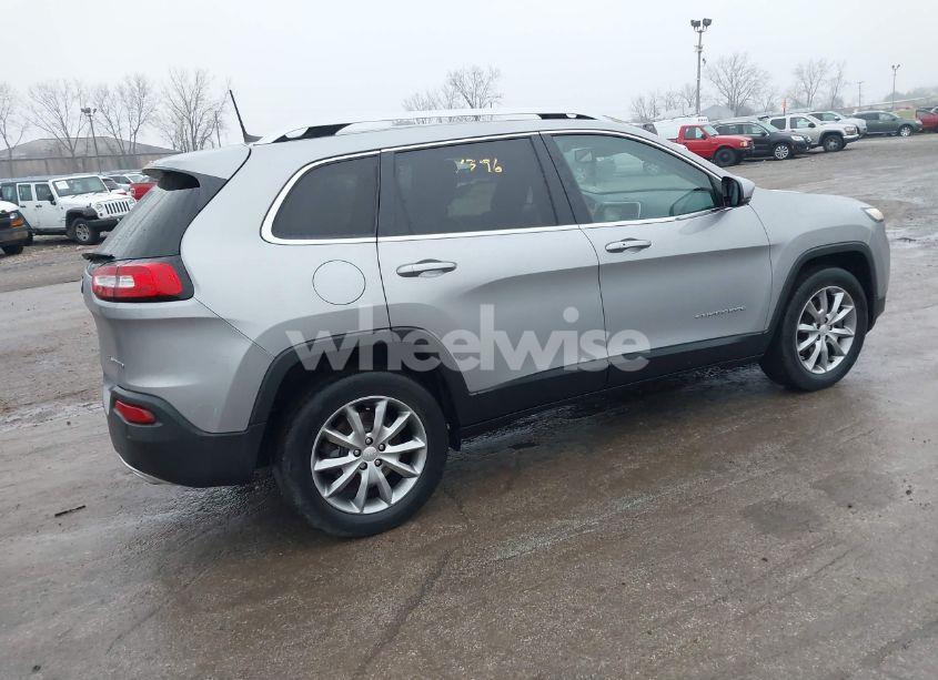 Photo 4 of 2018 Jeep Cherokee LIMITED 4X4 (VIN 1C4PJMDX5JD580026)
