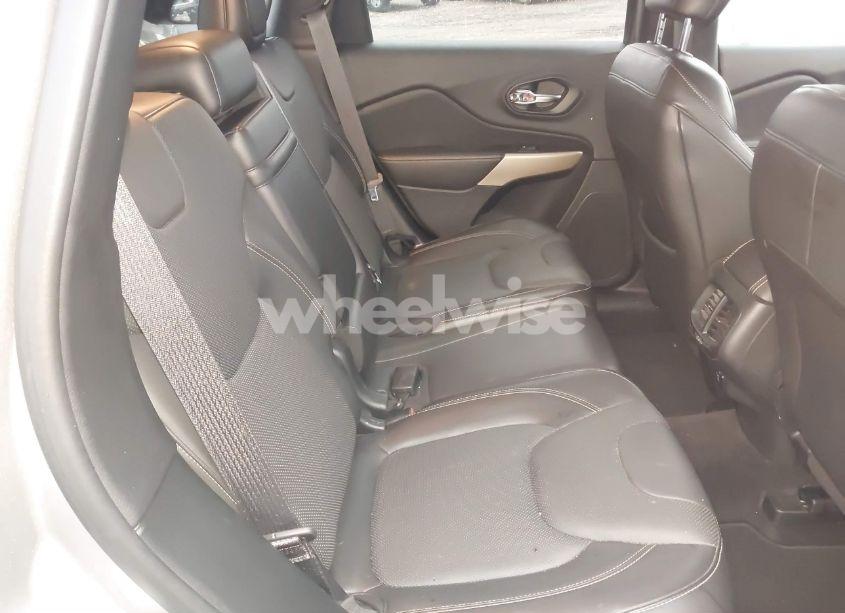 Photo 8 of 2018 Jeep Cherokee LIMITED 4X4 (VIN 1C4PJMDX5JD580026)