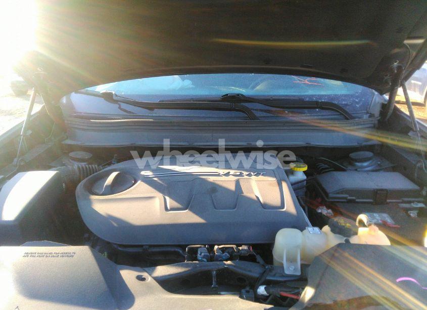 Photo 10 of 2019 Jeep Cherokee HIGH ALTITUDE 4X4 (VIN 1C4PJMDX5KD383522)