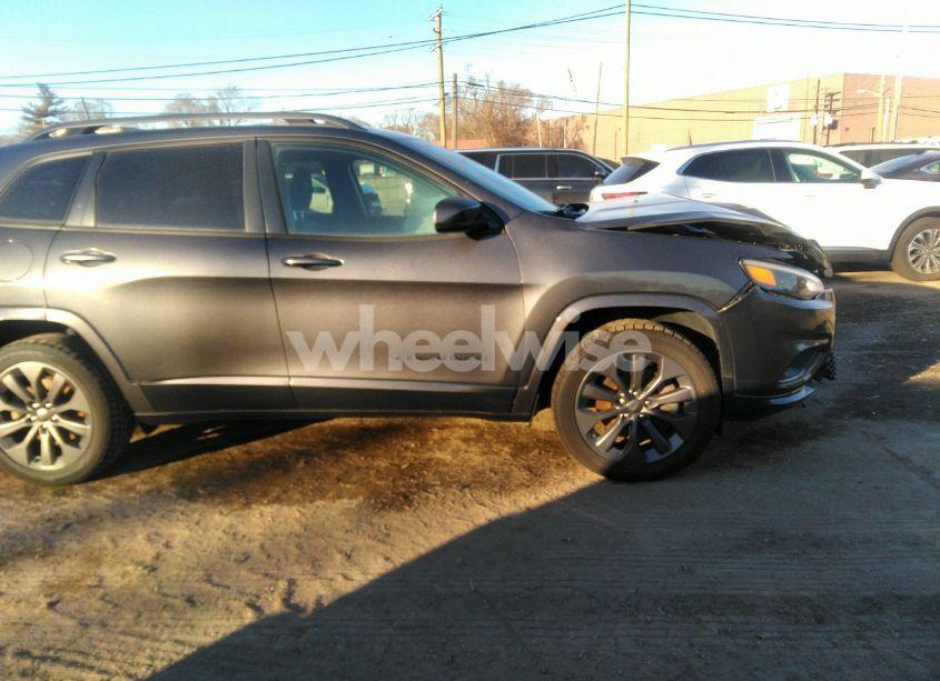 Photo 13 of 2019 Jeep Cherokee HIGH ALTITUDE 4X4 (VIN 1C4PJMDX5KD383522)