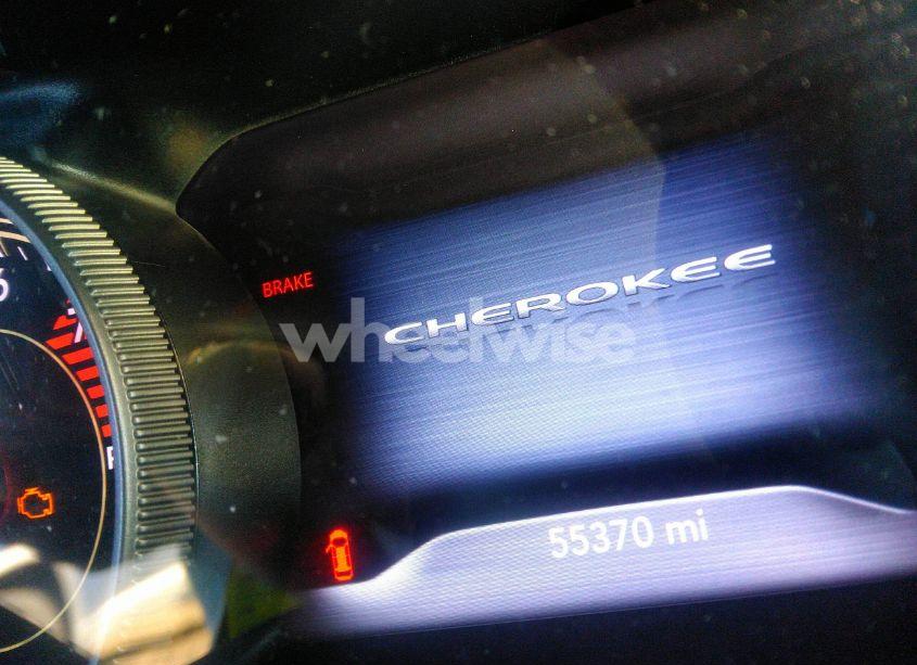 Photo 15 of 2019 Jeep Cherokee HIGH ALTITUDE 4X4 (VIN 1C4PJMDX5KD383522)