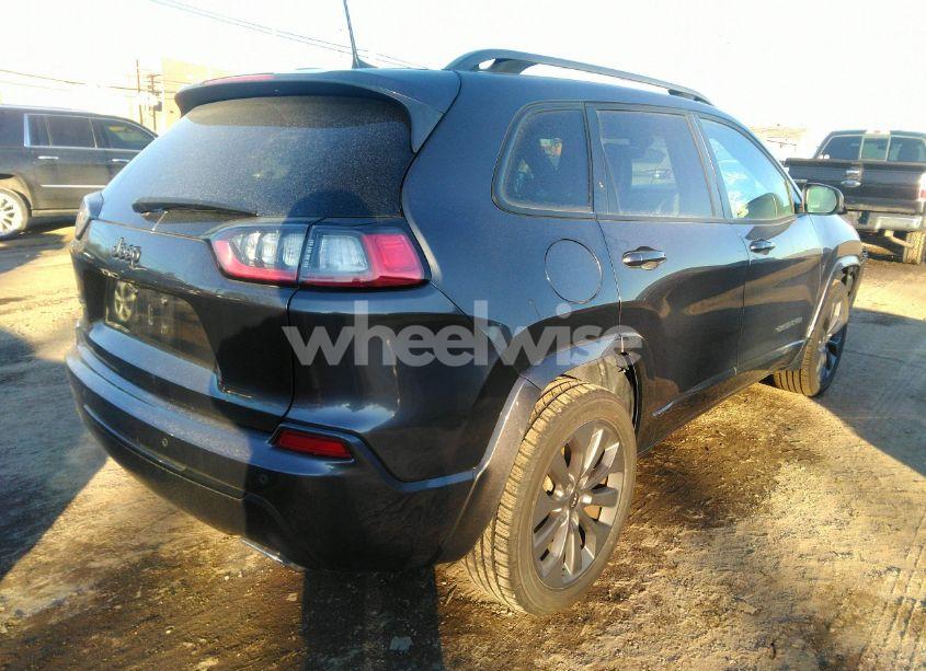 Photo 4 of 2019 Jeep Cherokee HIGH ALTITUDE 4X4 (VIN 1C4PJMDX5KD383522)