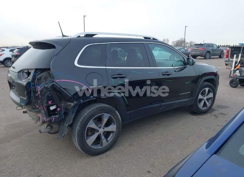 Photo 4 of 2019 Jeep Cherokee LIMITED 4X4 (VIN 1C4PJMDX5KD464472)