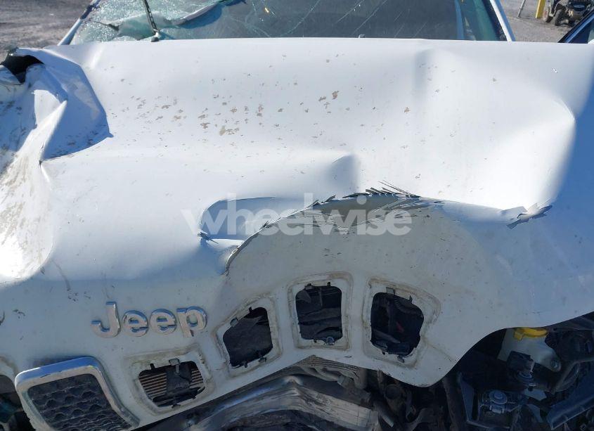 Photo 10 of 2020 Jeep Cherokee LIMITED 4X4 (VIN 1C4PJMDX5LD608670)