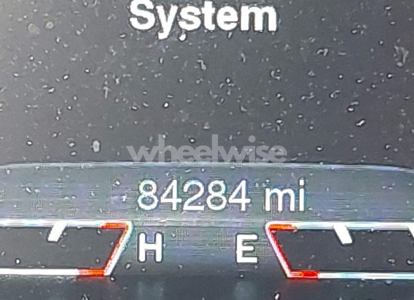 Photo 15 of 2018 Jeep Cherokee LIMITED 4X4 (VIN 1C4PJMDX6JD570766)