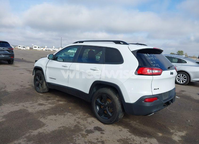 Photo 3 of 2018 Jeep Cherokee LIMITED 4X4 (VIN 1C4PJMDX6JD570766)