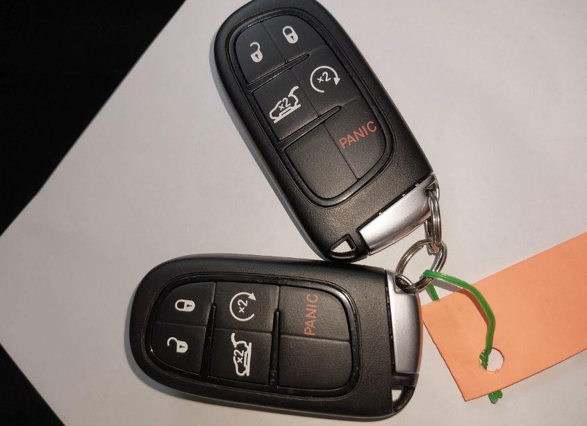 Photo 11 of 2019 Jeep Cherokee LIMITED 4X4 (VIN 1C4PJMDX6KD134730)