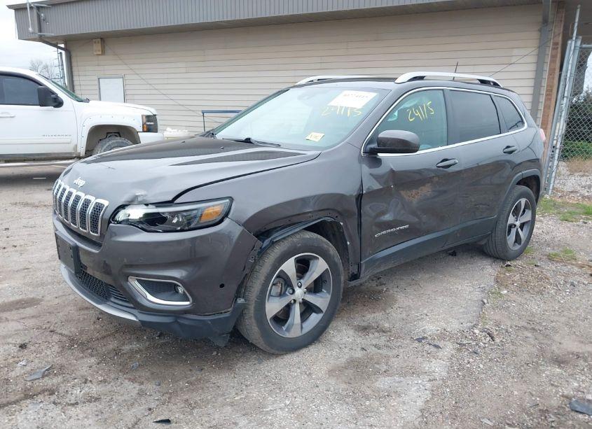 Photo 2 of 2019 Jeep Cherokee LIMITED 4X4 (VIN 1C4PJMDX6KD134730)