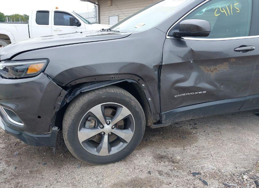 Photo 6 of 2019 Jeep Cherokee LIMITED 4X4 (VIN 1C4PJMDX6KD134730)